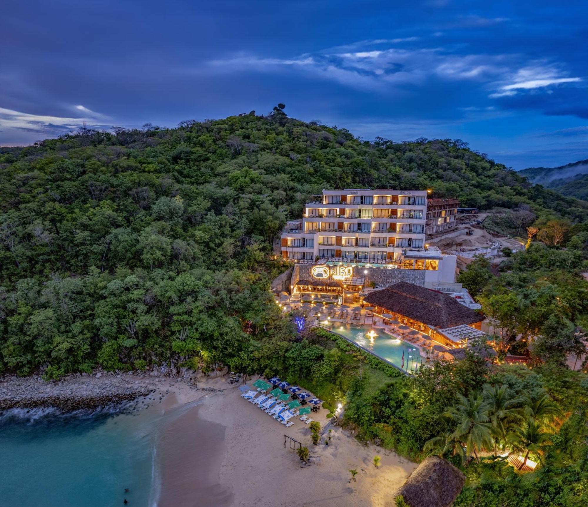 Niru Ocean Suites By Binniguenda Santa Cruz Huatulco Esterno foto